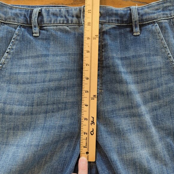 White House Black Market Blue Denim Jeans Sz 10 Wide Leg Extra High-Rise Soft - Picture 11 of 14